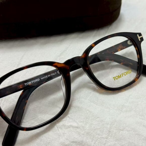 Tom Ford Tortoise Round Eyeglasses - Viral Retro Trend main image 5